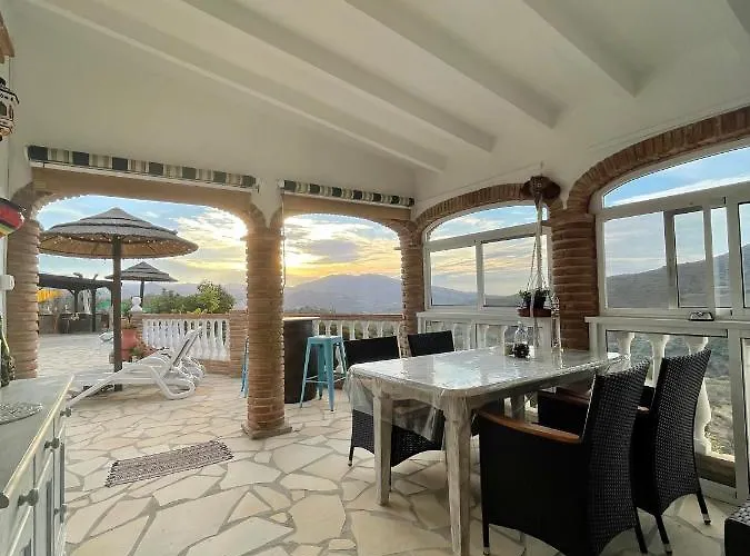 Bed & Breakfast Casira, Casitas En Kamers, Vinuela, Andalucia *