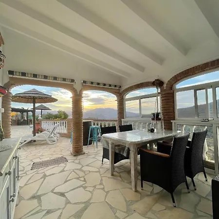 Frühstückspension Casira, Casitas En Kamers, Vinuela, Andalucia *